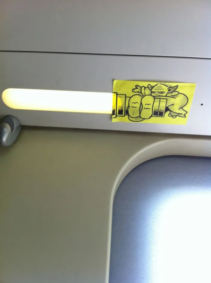This Illustrator Turned Fellow Commuters Into Cartoonish Characters (21 Pics)