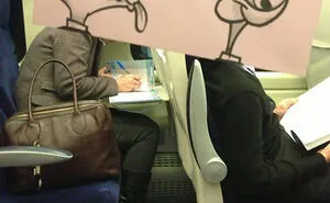 This Illustrator Turned Fellow Commuters Into Cartoonish Characters (21 Pics)