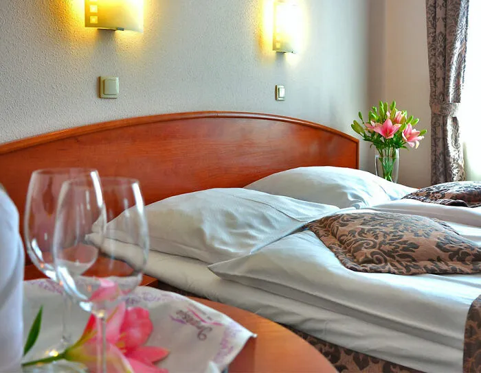 5-Star Hotel Employees Spill The Tea On Hotel Secrets, And Some Get Really Dark