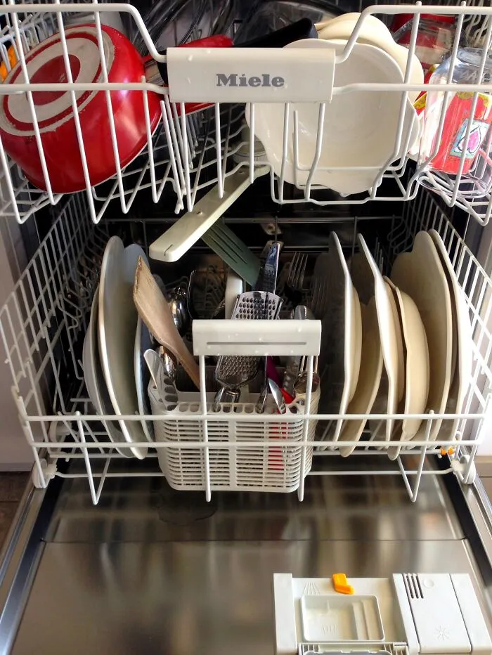 Always Run A Full Dishwasher Or Load Of Clothes