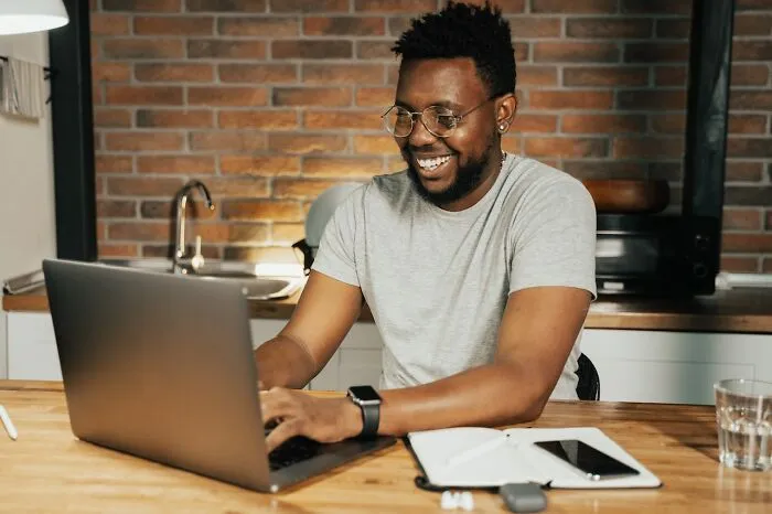 30 Examples of Companies That Tried To Cut Corners To Save Money But Ended Up Paying More In The End