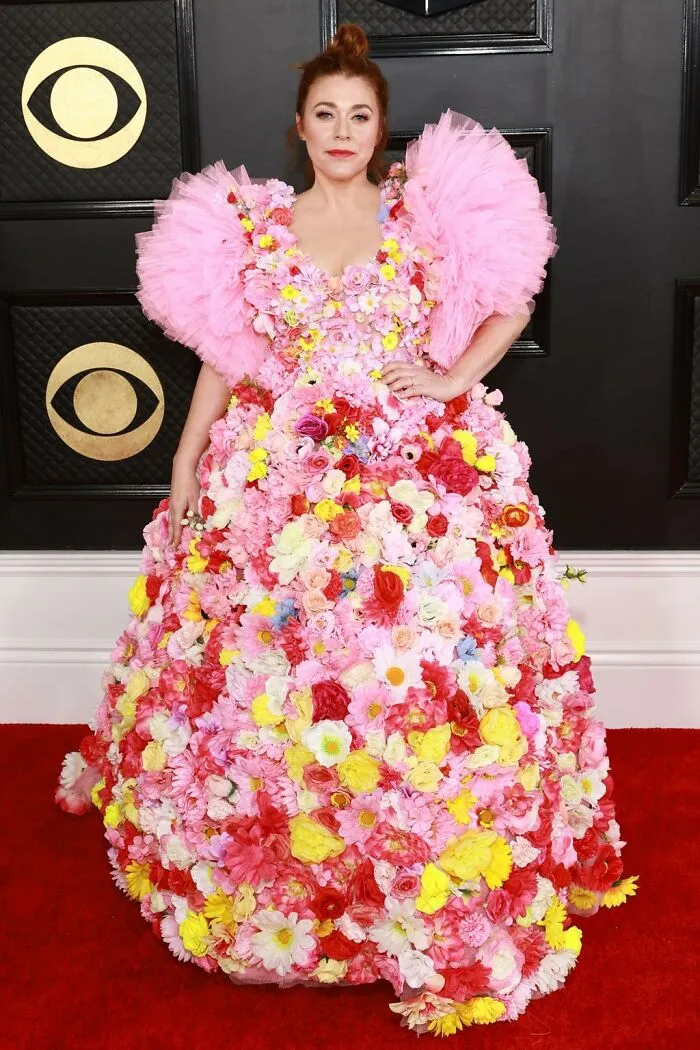 “You Can’t Just Slap Some Fabric Together And Call It A Dress”: 50 Designs So Bad They Deserved To Be Shamed In This Facebook Group (New Pics)