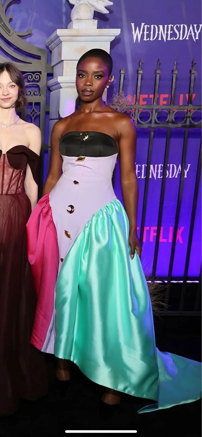 40 Vestidos tan feos que acabaron expuestos en este grupo de Facebook (Nuevas fotos)