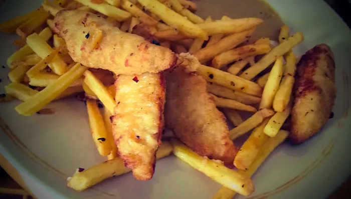 30 "Mediocre Foods" That People Say Are Underrated