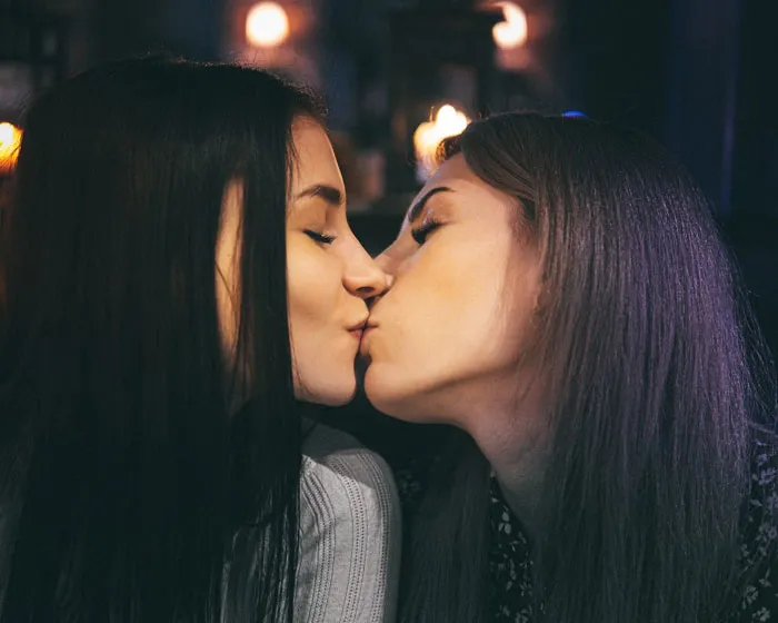 “Your Mother Owes Me £10”: 30 Of The Best Responses People Ever Received After Coming Out