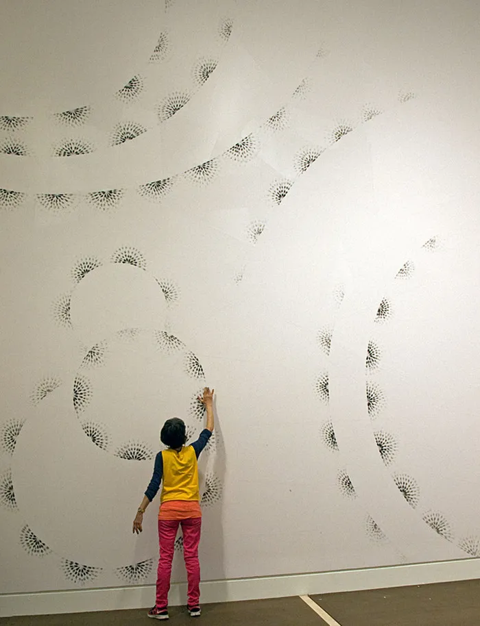 30 Incredible Drawings That Were Painted With Nothing But Fingers And Charcoal Dust By Judith Braun