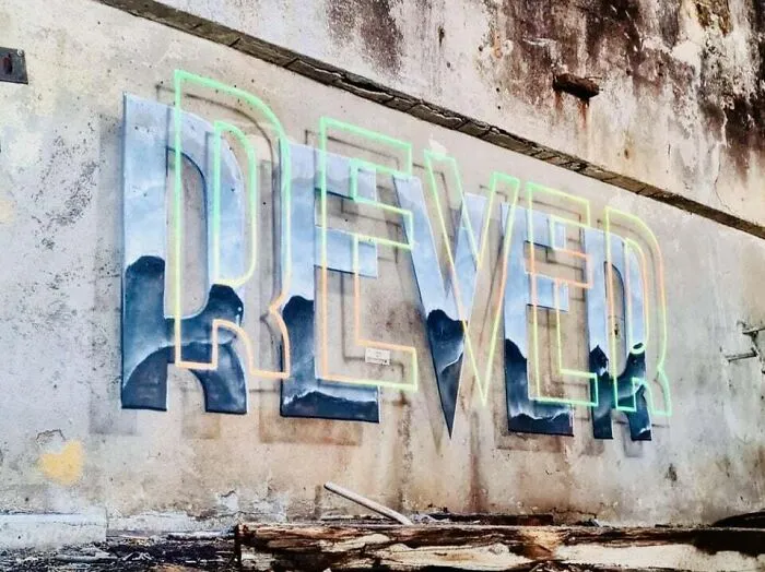 Rever