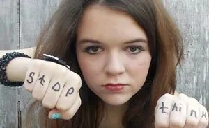 50 Of The Funniest Pictures Of People’s Teen Years When They Thought They Were The Coolest