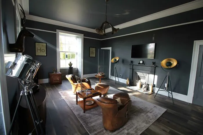 Try Metallic Accents