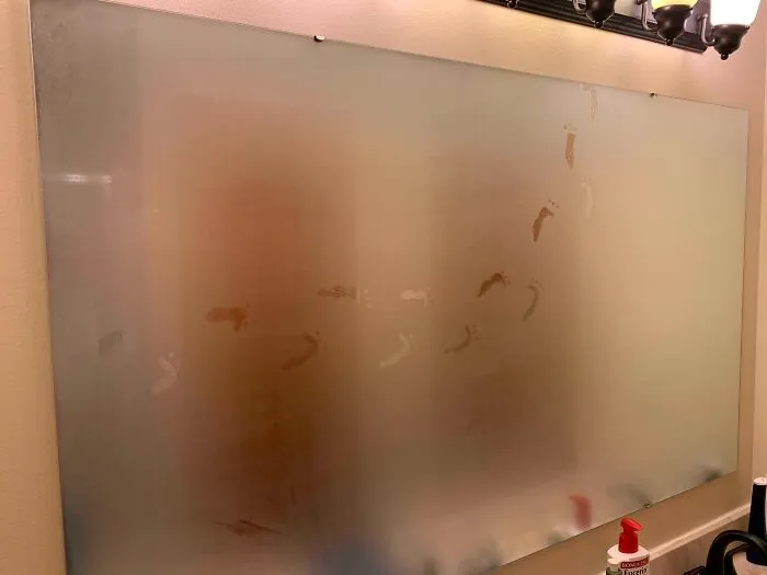 Small footprints on a mirror 