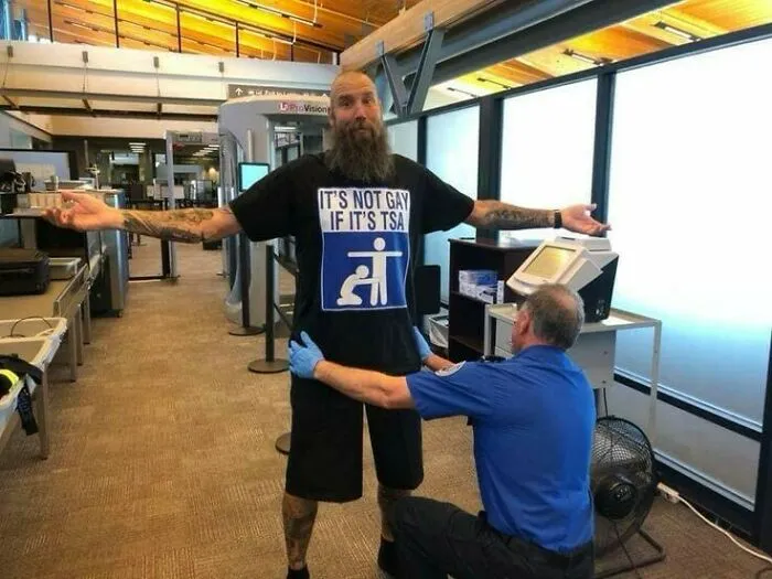 50 Of The Most ‘Blursed’ Images That Are As Blessed As They’re Cursed