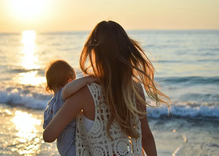 “Being A Less-Than-Perfect Parent”: 50 Things Men Can Get Away With But Women Can’t, As Shared By People Online