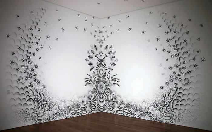 30 Incredible Drawings That Were Painted With Nothing But Fingers And Charcoal Dust By Judith Braun