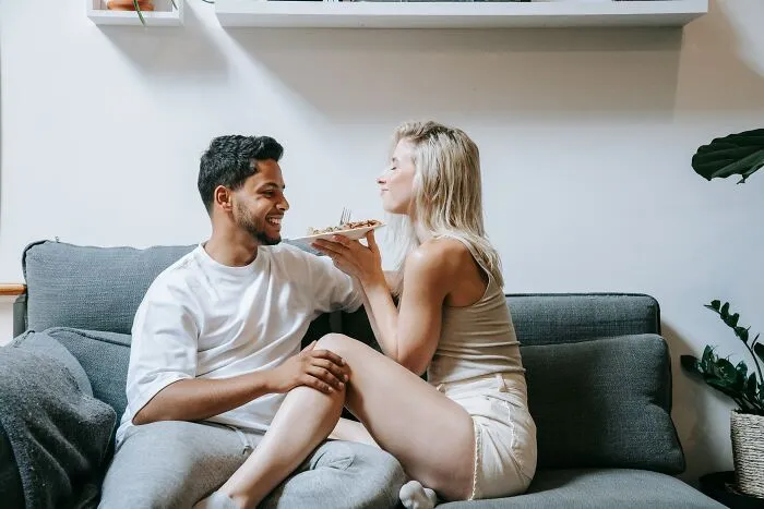 “It Suddenly Clicked”: People Online Share The 30 Worst Ways They Found Out They Were Being Cheated On