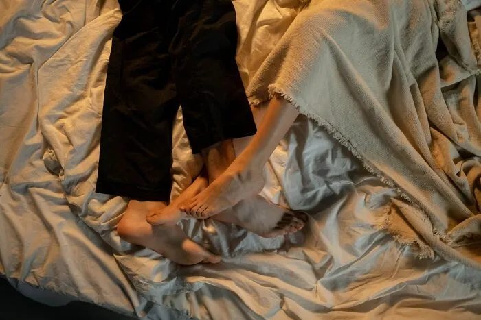 “My New Wife Changed The Second I Said ‘I Do’”: 30 Reasons Why People Filed For Divorce In Less Than A Year, As Shared Online