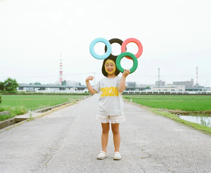 Japanese Photographer Has Taken The Cutest Pictures Of His Then 4-Year-Old Daughter (26 Pics)