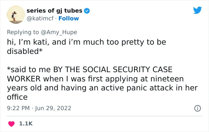 Someone Tweets, “Introduce Yourself With The Wildest Feedback You’ve Ever Received” And 50 People Don’t Hold Back
