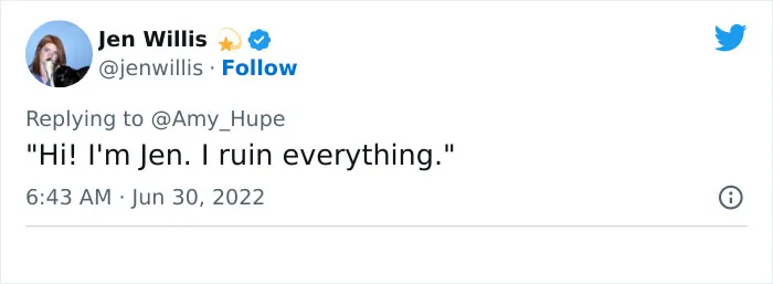 Someone Tweets, “Introduce Yourself With The Wildest Feedback You’ve Ever Received” And 50 People Don’t Hold Back