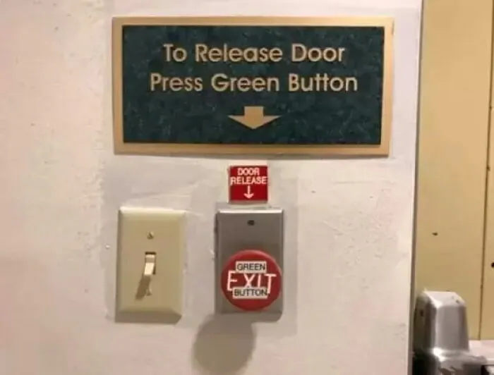32 Of The Funniest Sign Fails You Won't Believe Actually Happened