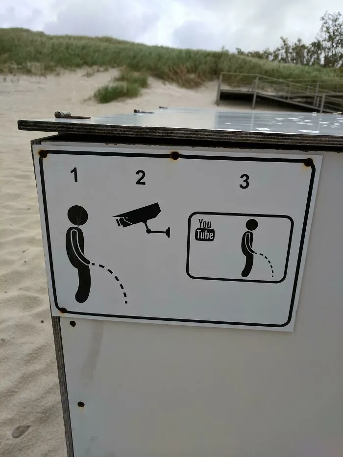 32 Of The Funniest Sign Fails You Won't Believe Actually Happened
