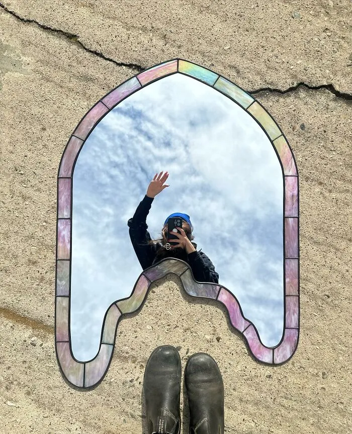 This Artist Creates Wavy, Psychedelic-Looking Mirrors (35 Pics)