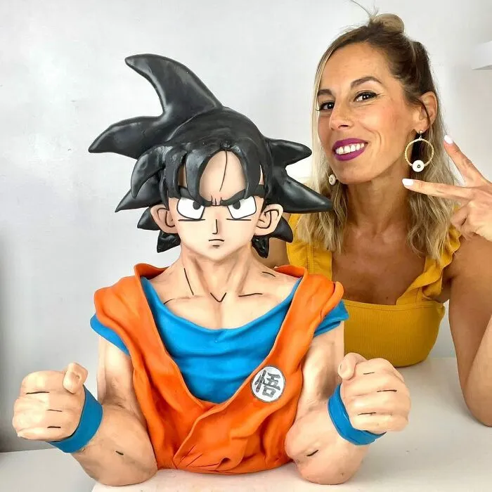29 Impressive Cakes Created By French Artist Emilie Tosello