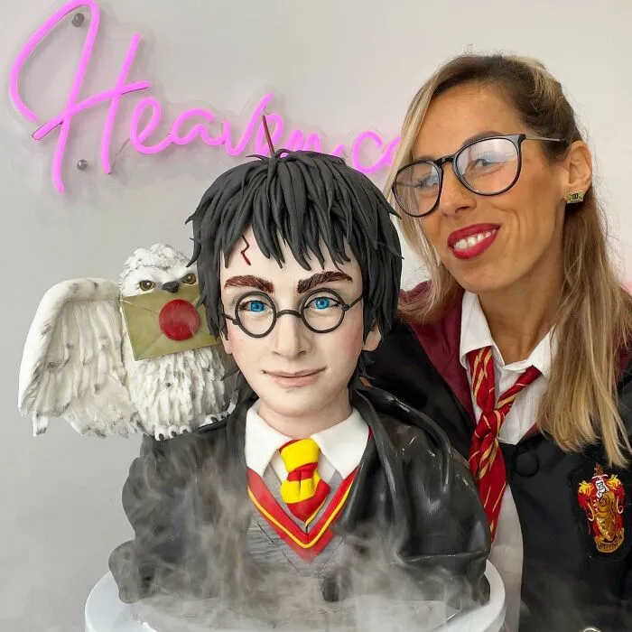 29 Impressive Cakes Created By French Artist Emilie Tosello