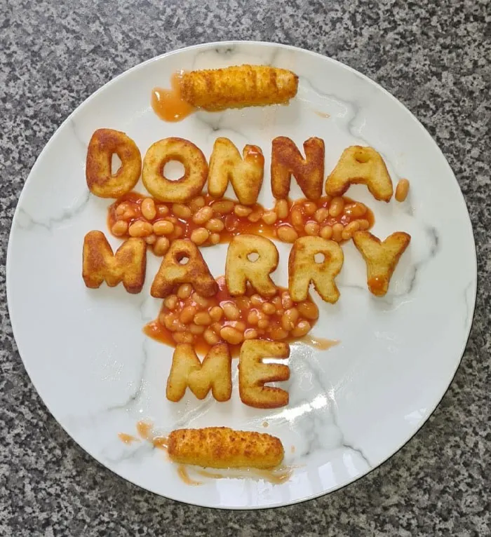 “That’s It, I’m Proposal Shaming”: 30 Times People Couldn’t Hold Back From Roasting Tragic Proposals
