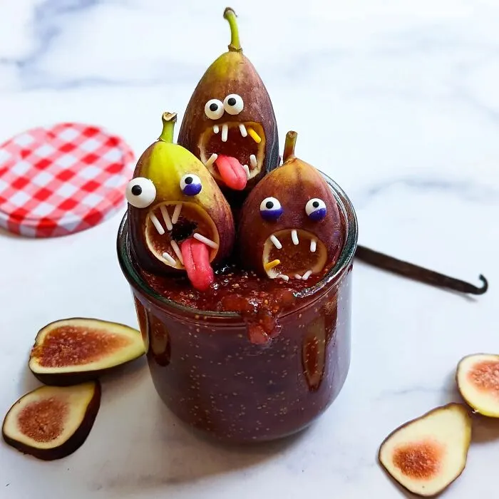 35 Humorous Food Art That This Artist Made By Adding Funny Faces On Top Of Her Creations