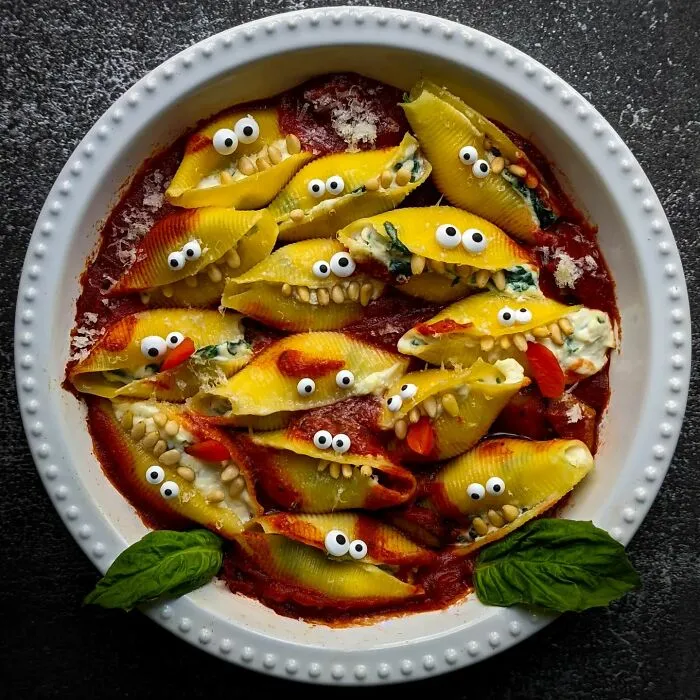 35 Humorous Food Art That This Artist Made By Adding Funny Faces On Top Of Her Creations