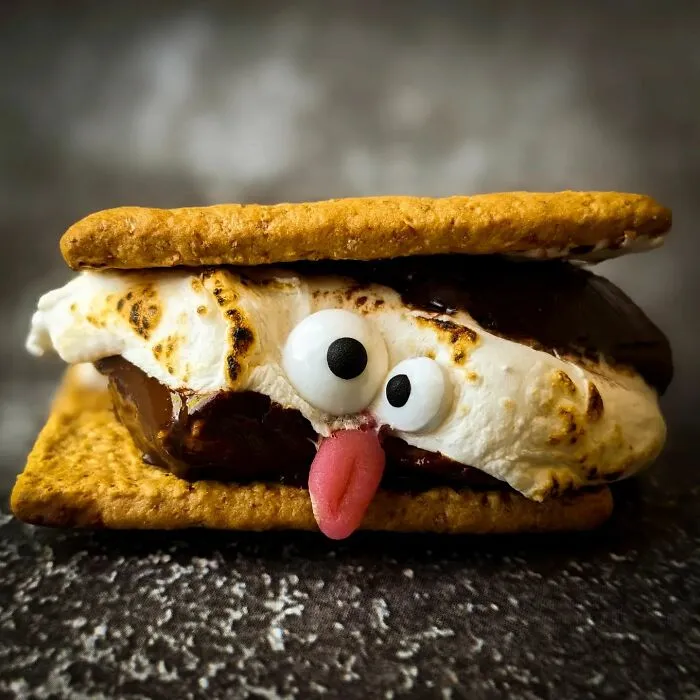 35 Humorous Food Art That This Artist Made By Adding Funny Faces On Top Of Her Creations