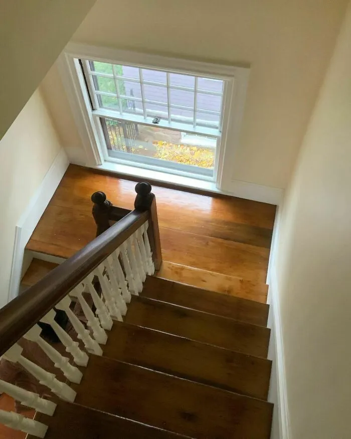 Quick Exit For The Falling Kids!