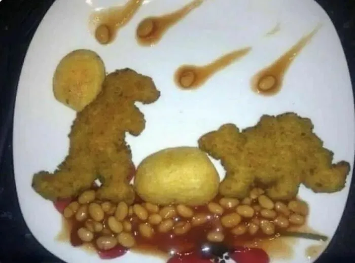 50 Of The Best “Chaotic Food” Pics That Might Raise A Few Questions (New Pics)
