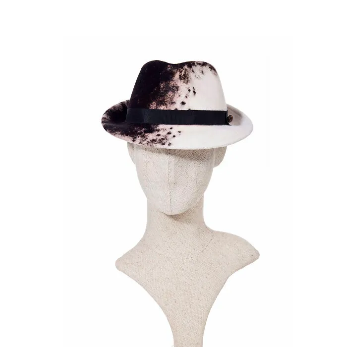 This Millinery Designer Creates The Craziest Headpieces And Hats That I’ve Ever Seen (62 Pics)