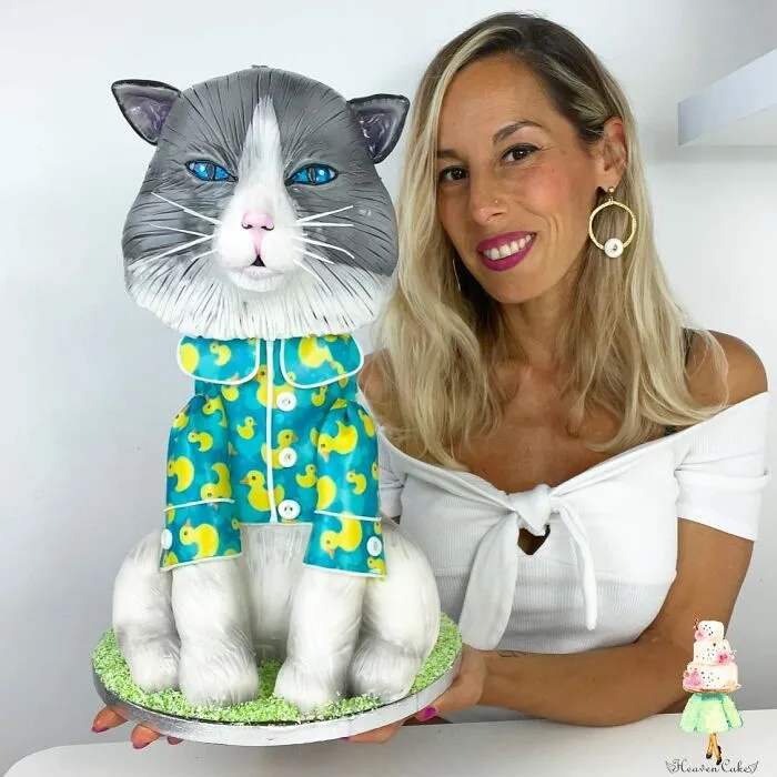29 Impressive Cakes Created By French Artist Emilie Tosello