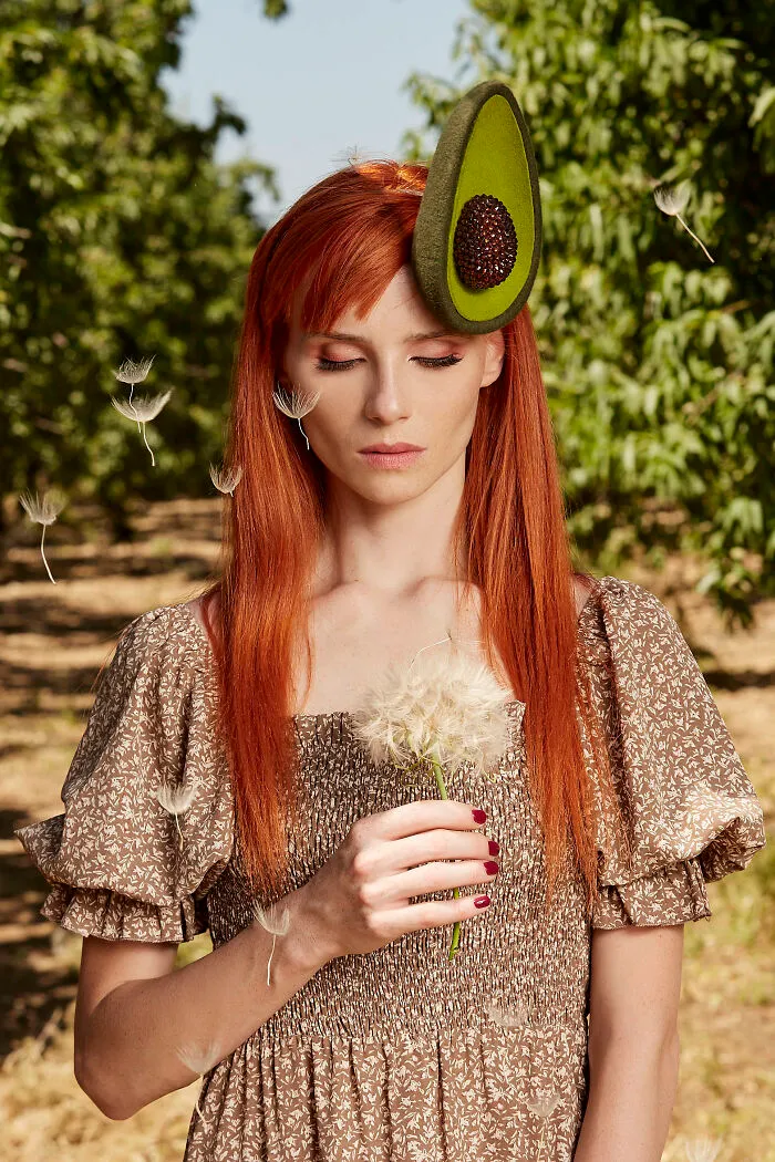This Millinery Designer Creates The Craziest Headpieces And Hats That I’ve Ever Seen (62 Pics)