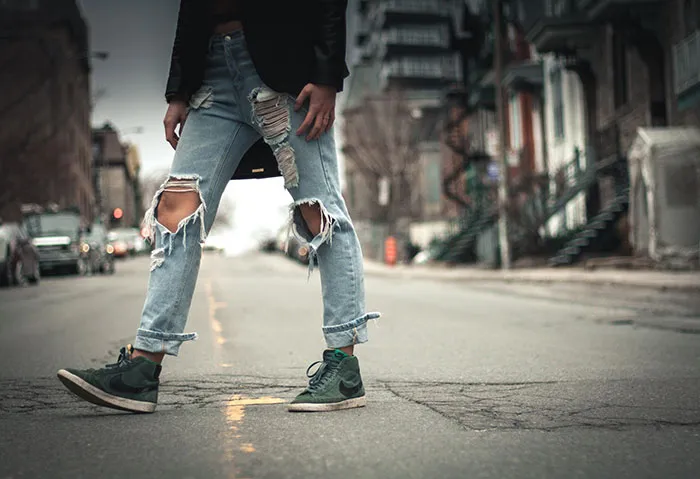 56 Bad Fashion Trends We Don’t Want To See In Our Wardrobes