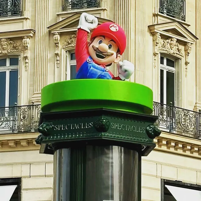 50 Times Marketing Specialists Stepped Up Their Game And Surprised People With These Cool Outdoor Adverts