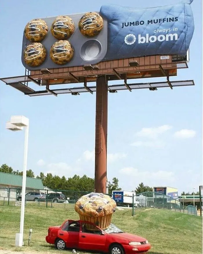 50 Times Marketing Specialists Stepped Up Their Game And Surprised People With These Cool Outdoor Adverts
