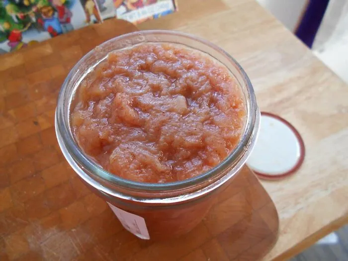 "Make My Stomach Turn Every Time": 35 Non-Americans Roast American Foods They Can't Understand