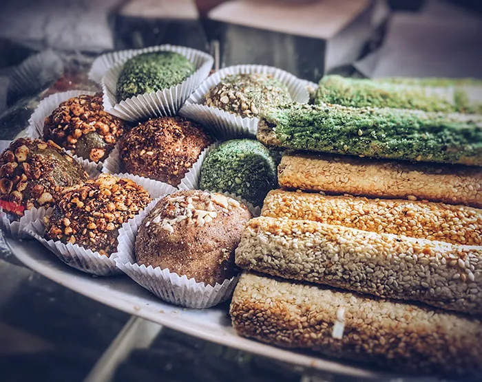 Serve Local Delights