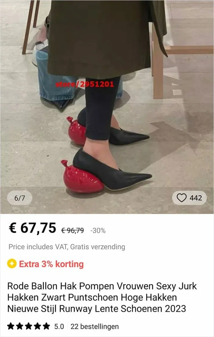 I Love Weird But This Doesnt Look Very Comfortable