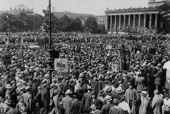 Manifestación "No más guerra" en Alemania. 10 de julio de 1922