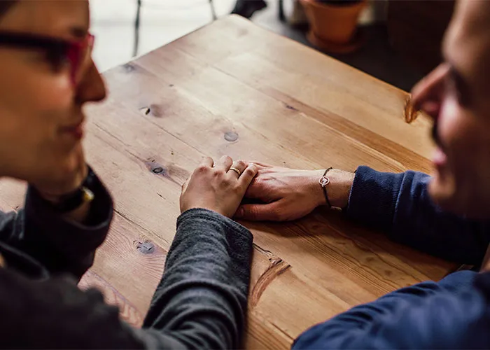 Men Are Sharing Little Things Women Do That Make Them Feel Valued And Loved (30 Answers)