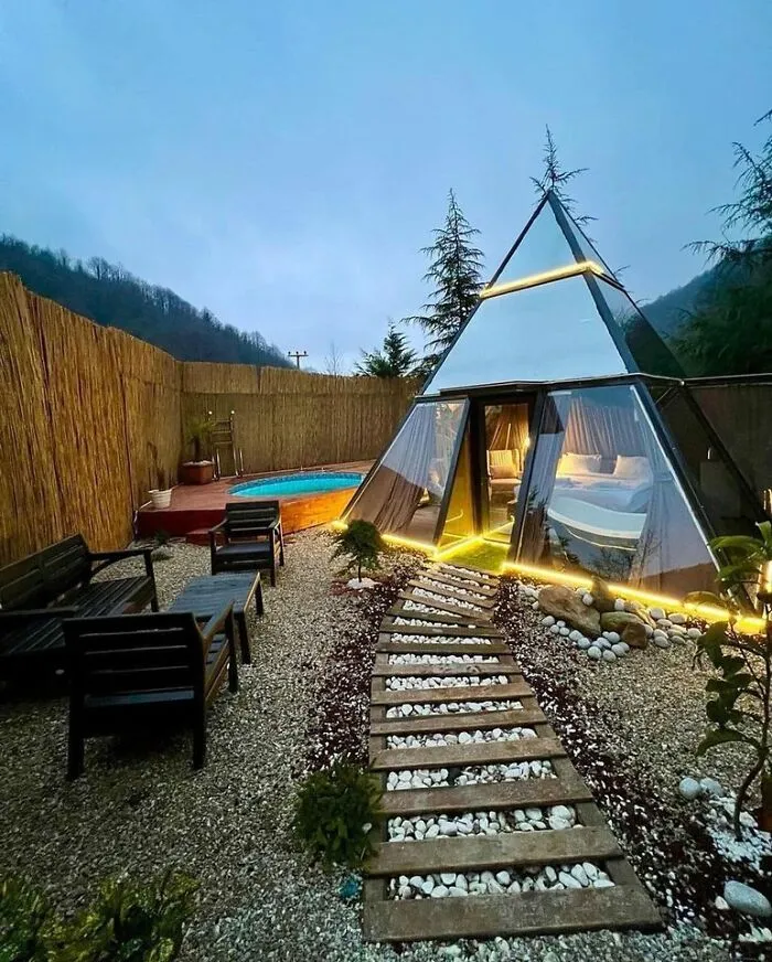 40 Times Designers Went All In And Designed The Most Fabulous Examples Of ‘Modern Architecture’