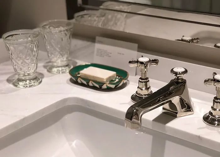 7 Cosas que no deberíamos tocar en los hoteles