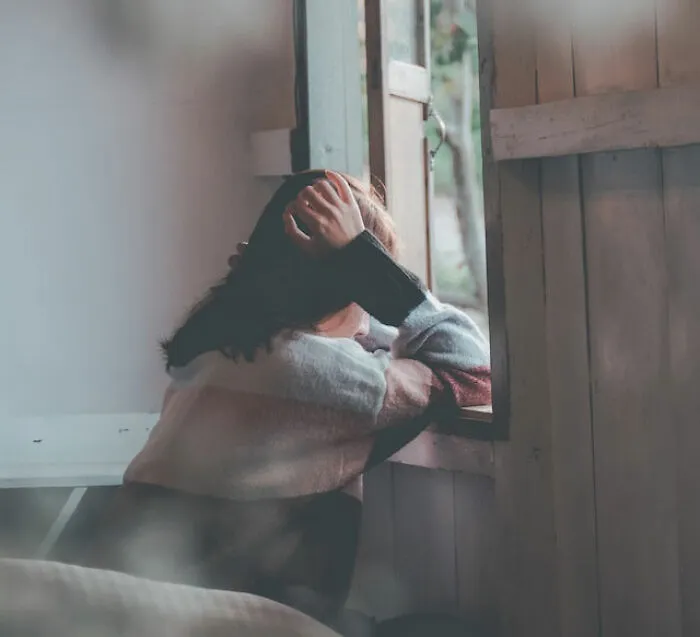 20 Historias terribles de falsos amigos que destruyeron la confianza de la gente