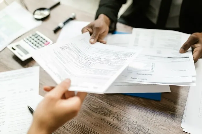 "¿Qué compran los ricos que los pobres ni siquiera saben que está a la venta?": 20 Respuestas