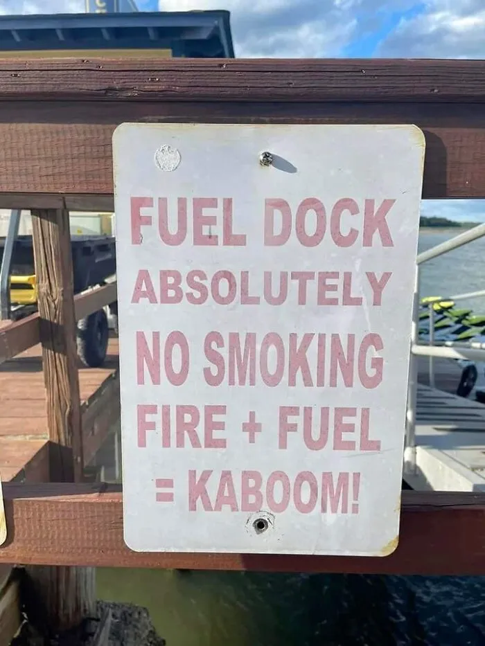 50 Silly, Funny, Dumb and Stupid Signs That People Have Shared In This Online Group