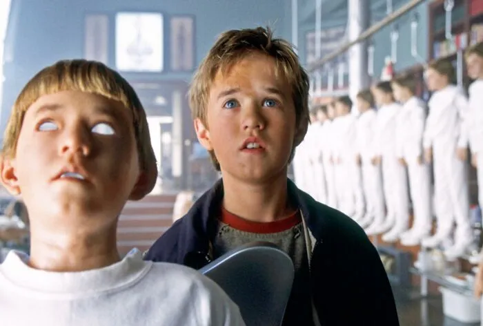 Alguien preguntó "¿Qué película que no sea del género de terror da realmente miedo?" y estas fueron 25 de las mejores respuestas